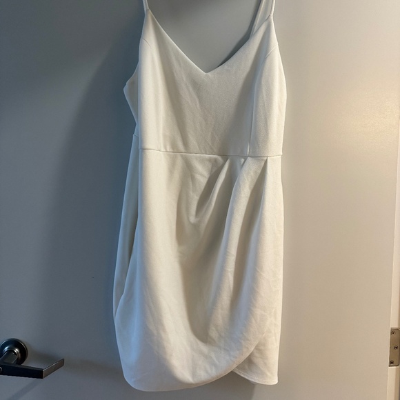 Lulus Dresses & Skirts - White Lulu's Dress Size XL - Graduation Dress
